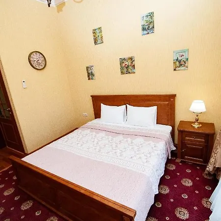 Hotel Queen Of Opera Odessa